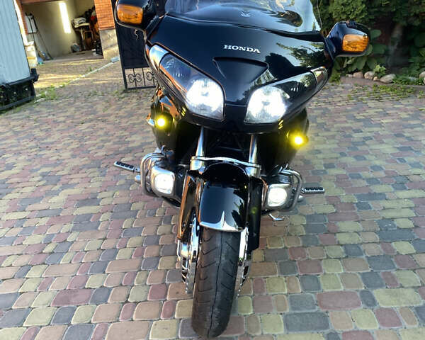 Хонда GL 1800 Gold Wing, об'ємом двигуна 0 л та пробігом 67 тис. км за 13300 $, фото 17 на Automoto.ua