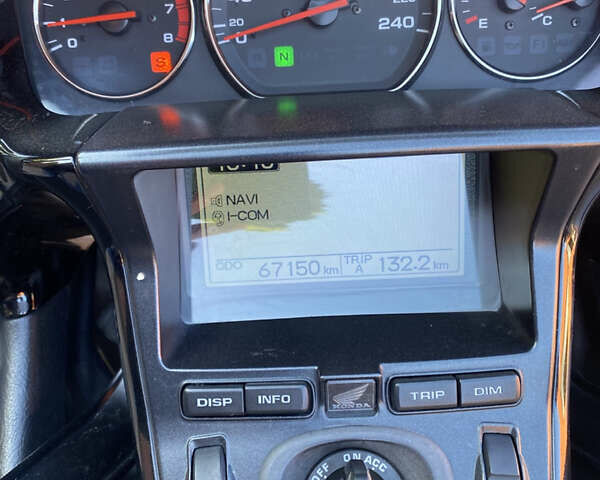 Хонда GL 1800 Gold Wing, об'ємом двигуна 0 л та пробігом 67 тис. км за 13300 $, фото 5 на Automoto.ua