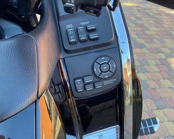 Хонда GL 1800 Gold Wing, об'ємом двигуна 0 л та пробігом 67 тис. км за 13300 $, фото 6 на Automoto.ua