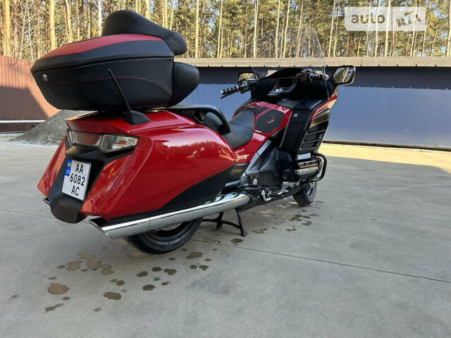 Хонда GL 1800 Gold Wing, об'ємом двигуна 0 л та пробігом 26 тис. км за 15500 $, фото 8 на Automoto.ua