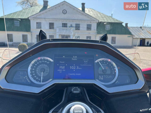 Хонда GL 1800 Gold Wing, объемом двигателя 0 л и пробегом 10 тыс. км за 27500 $, фото 19 на Automoto.ua