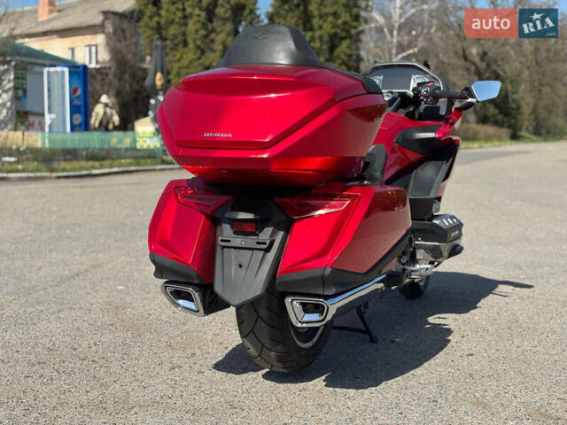 Хонда GL 1800 Gold Wing, объемом двигателя 0 л и пробегом 10 тыс. км за 25000 $, фото 6 на Automoto.ua
