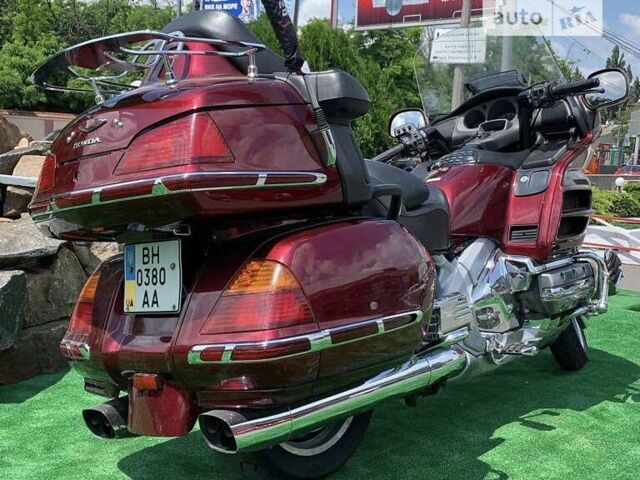 Хонда GL 1800 Gold Wing, об'ємом двигуна 0 л та пробігом 79 тис. км за 9500 $, фото 7 на Automoto.ua