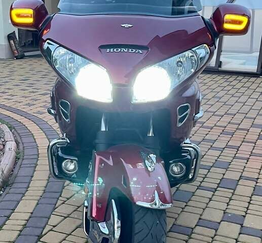 Хонда GL 1800 Gold Wing, объемом двигателя 0 л и пробегом 80 тыс. км за 11800 $, фото 7 на Automoto.ua