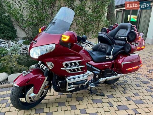 Хонда GL 1800 Gold Wing, объемом двигателя 0 л и пробегом 80 тыс. км за 11800 $, фото 4 на Automoto.ua