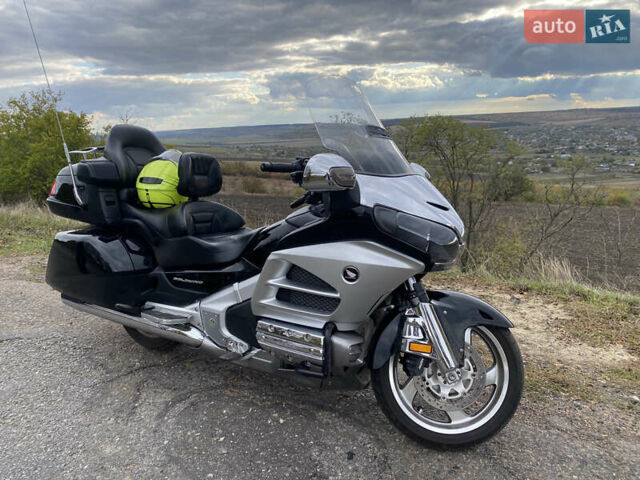 Хонда GL 1800 Gold Wing, объемом двигателя 0 л и пробегом 24 тыс. км за 12800 $, фото 1 на Automoto.ua