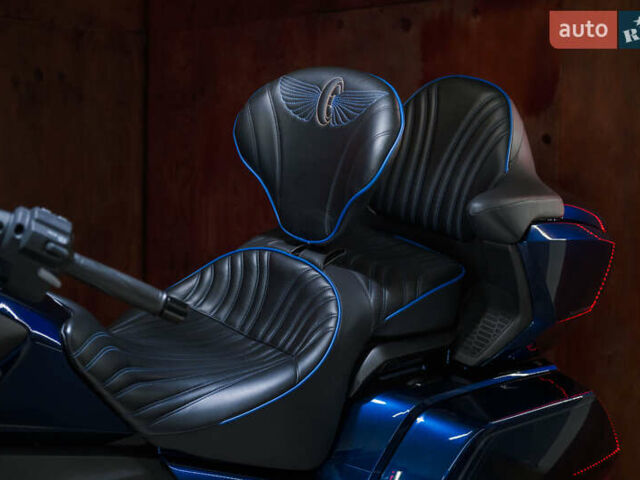 Хонда GL 1800 Gold Wing, объемом двигателя 1.8 л и пробегом 17 тыс. км за 27000 $, фото 19 на Automoto.ua