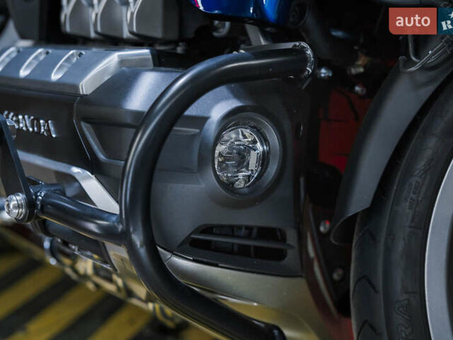 Хонда GL 1800 Gold Wing, объемом двигателя 1.8 л и пробегом 17 тыс. км за 27000 $, фото 9 на Automoto.ua