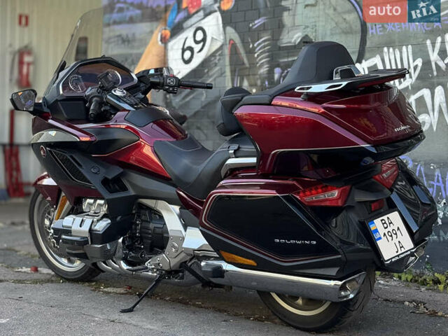 Хонда GL 1800 Gold Wing, объемом двигателя 0 л и пробегом 40 тыс. км за 28500 $, фото 2 на Automoto.ua