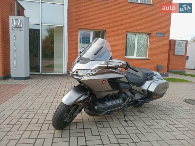 Хонда GL 1800 Gold Wing, объемом двигателя 0 л и пробегом 30 тыс. км за 22000 $, фото 17 на Automoto.ua