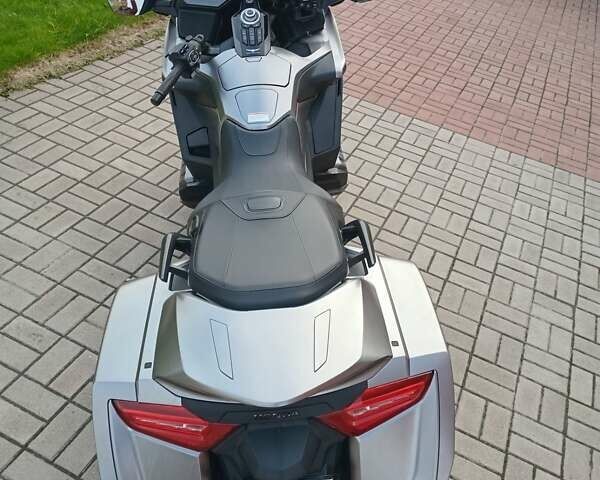 Хонда GL 1800 Gold Wing, объемом двигателя 0 л и пробегом 30 тыс. км за 22000 $, фото 31 на Automoto.ua