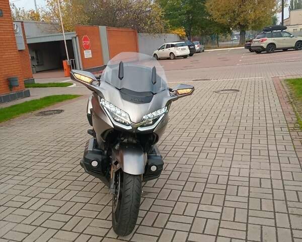 Хонда GL 1800 Gold Wing, объемом двигателя 0 л и пробегом 30 тыс. км за 22000 $, фото 9 на Automoto.ua