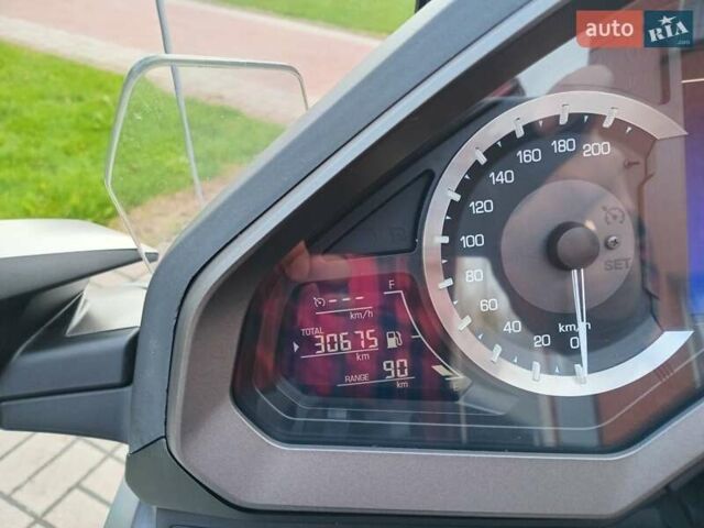 Хонда GL 1800 Gold Wing, объемом двигателя 0 л и пробегом 30 тыс. км за 22000 $, фото 37 на Automoto.ua