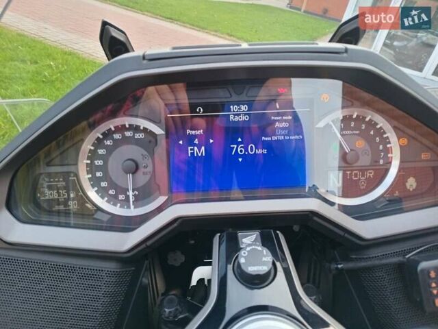 Хонда GL 1800 Gold Wing, объемом двигателя 0 л и пробегом 30 тыс. км за 22000 $, фото 32 на Automoto.ua