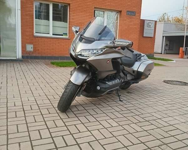 Хонда GL 1800 Gold Wing, объемом двигателя 0 л и пробегом 30 тыс. км за 22000 $, фото 11 на Automoto.ua