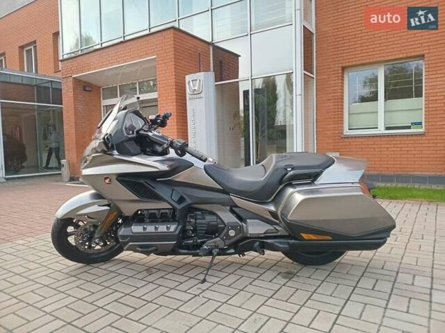 Хонда GL 1800 Gold Wing, объемом двигателя 0 л и пробегом 30 тыс. км за 22000 $, фото 19 на Automoto.ua