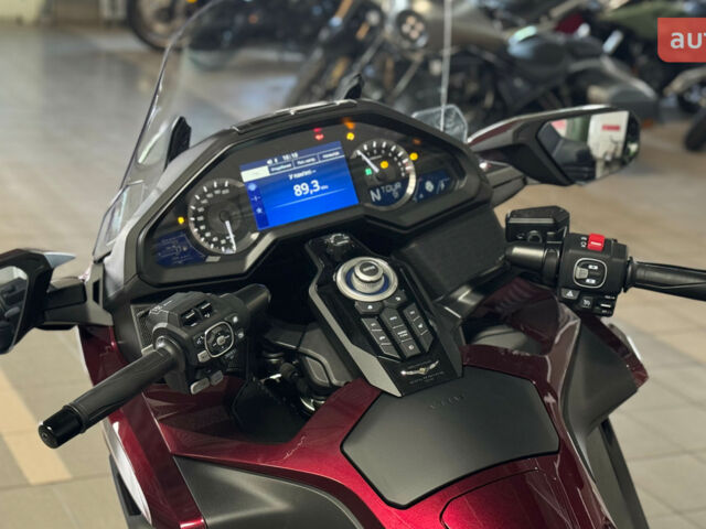 Хонда GL 1800 Gold Wing, объемом двигателя 0 л и пробегом 0 тыс. км за 37266 $, фото 10 на Automoto.ua