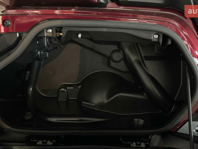 Хонда GL 1800 Gold Wing, объемом двигателя 0 л и пробегом 0 тыс. км за 37266 $, фото 24 на Automoto.ua