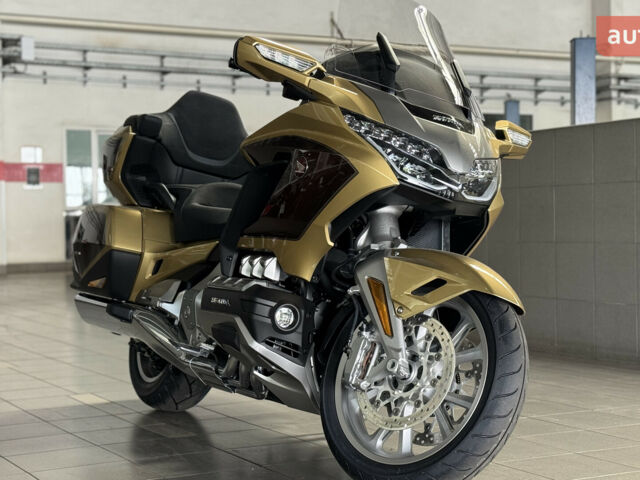 Хонда GL 1800 Gold Wing, объемом двигателя 0 л и пробегом 0 тыс. км за 37257 $, фото 1 на Automoto.ua