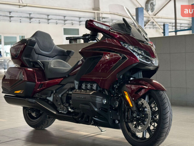 Хонда GL 1800 Gold Wing, объемом двигателя 0 л и пробегом 0 тыс. км за 37266 $, фото 3 на Automoto.ua