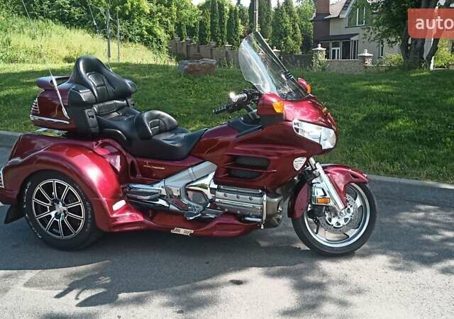 Хонда GL 1800 Gold Wing, объемом двигателя 1.8 л и пробегом 31 тыс. км за 19000 $, фото 3 на Automoto.ua