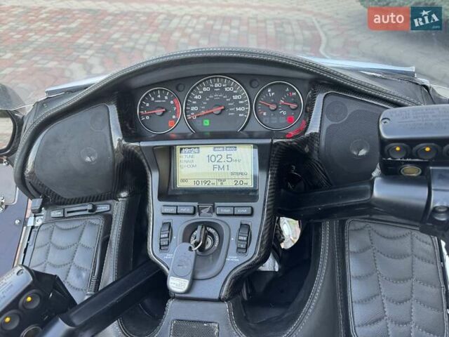 Серый Хонда GL 1800 Gold Wing, объемом двигателя 1.8 л и пробегом 16 тыс. км за 14999 $, фото 34 на Automoto.ua