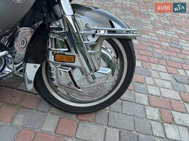 Серый Хонда GL 1800 Gold Wing, объемом двигателя 1.8 л и пробегом 16 тыс. км за 14999 $, фото 17 на Automoto.ua