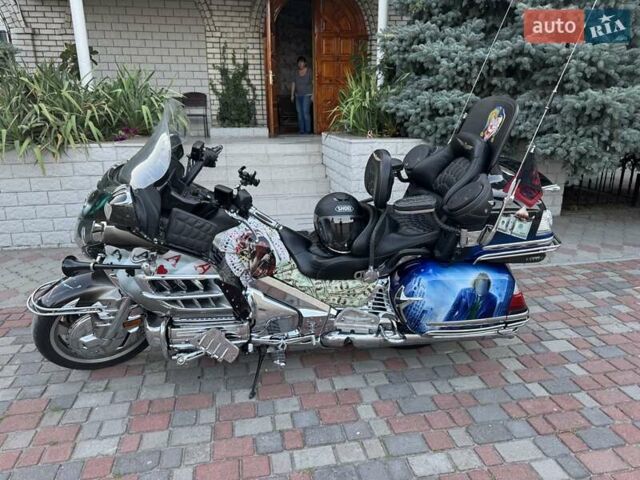 Серый Хонда GL 1800 Gold Wing, объемом двигателя 1.8 л и пробегом 16 тыс. км за 14999 $, фото 37 на Automoto.ua