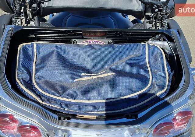 Серый Хонда GL 1800 Gold Wing, объемом двигателя 1.83 л и пробегом 75 тыс. км за 15000 $, фото 7 на Automoto.ua