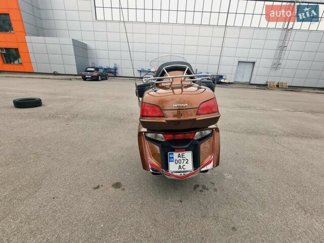 Серый Хонда GL 1800 Gold Wing, объемом двигателя 1.8 л и пробегом 38 тыс. км за 17000 $, фото 6 на Automoto.ua