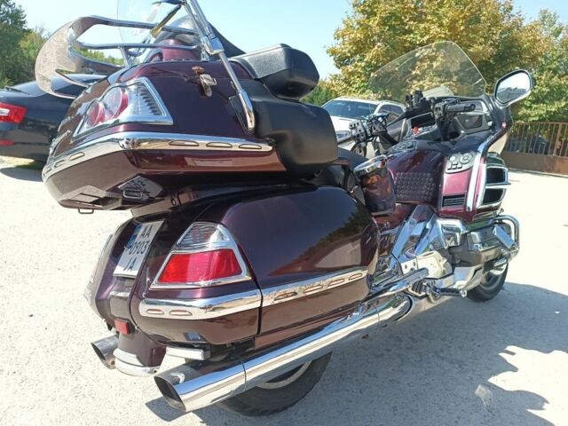 Хонда Голд Винг, объемом двигателя 0 л и пробегом 0 тыс. км за 11499 $, фото 10 на Automoto.ua