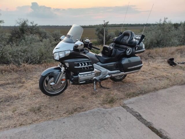 Хонда Голд Вінг, об'ємом двигуна 1.8 л та пробігом 0 тис. км за 11500 $, фото 2 на Automoto.ua