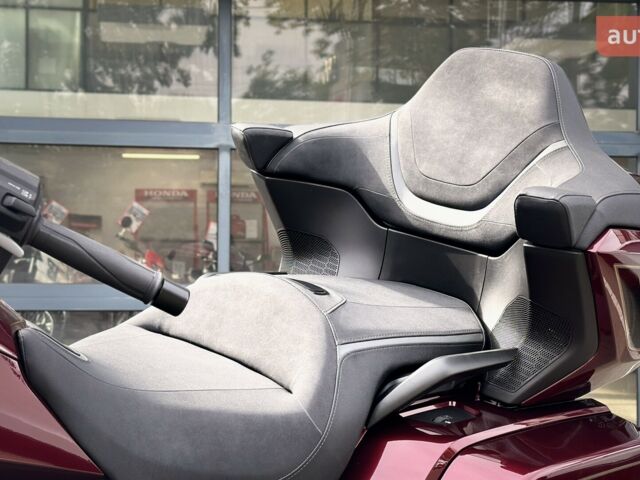 купить новое авто Хонда Голд Винг 2025 года от официального дилера HONDA Одеса Хонда фото