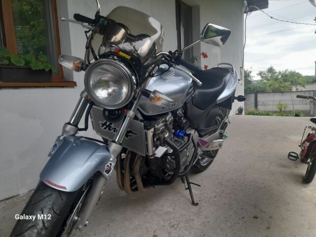 Хонда Хорнет, объемом двигателя 0 л и пробегом 0 тыс. км за 3600 $, фото 1 на Automoto.ua