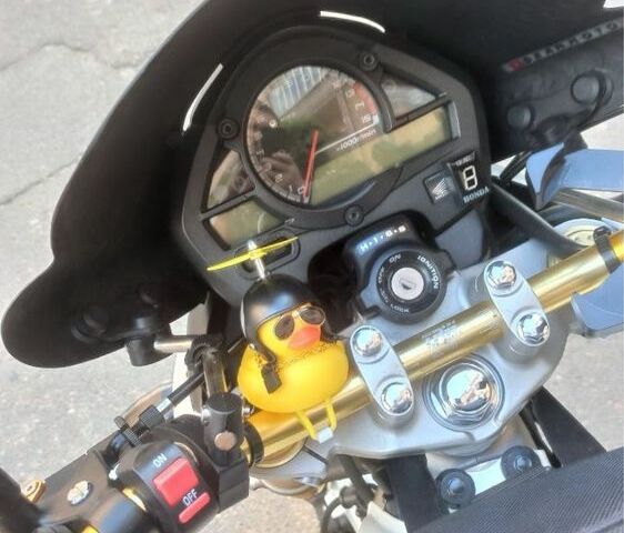 Хонда Хорнет, объемом двигателя 0.6 л и пробегом 0 тыс. км за 5400 $, фото 2 на Automoto.ua