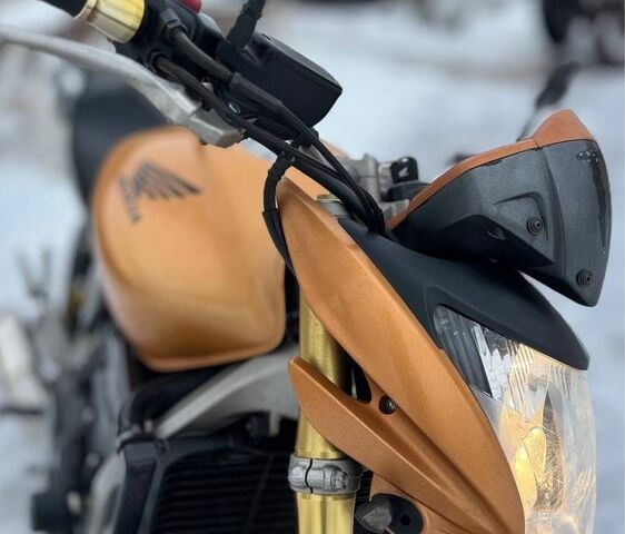 Хонда Хорнет, об'ємом двигуна 0.6 л та пробігом 0 тис. км за 5850 $, фото 1 на Automoto.ua