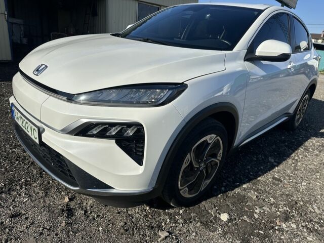 Белый Хонда ХРВ, объемом двигателя 0 л и пробегом 26 тыс. км за 19200 $, фото 1 на Automoto.ua