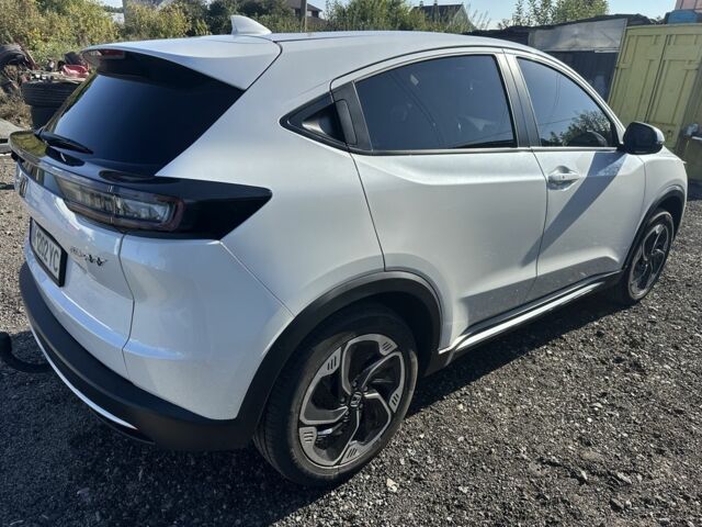 Белый Хонда ХРВ, объемом двигателя 0 л и пробегом 26 тыс. км за 19200 $, фото 4 на Automoto.ua