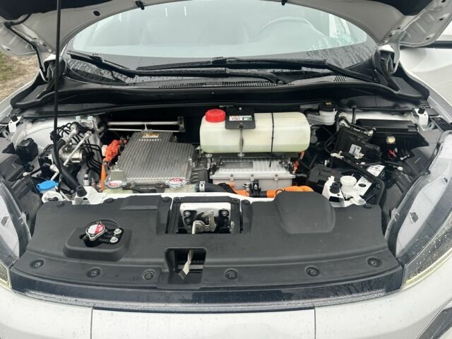 Белый Хонда ХРВ, объемом двигателя 0 л и пробегом 80 тыс. км за 16500 $, фото 12 на Automoto.ua