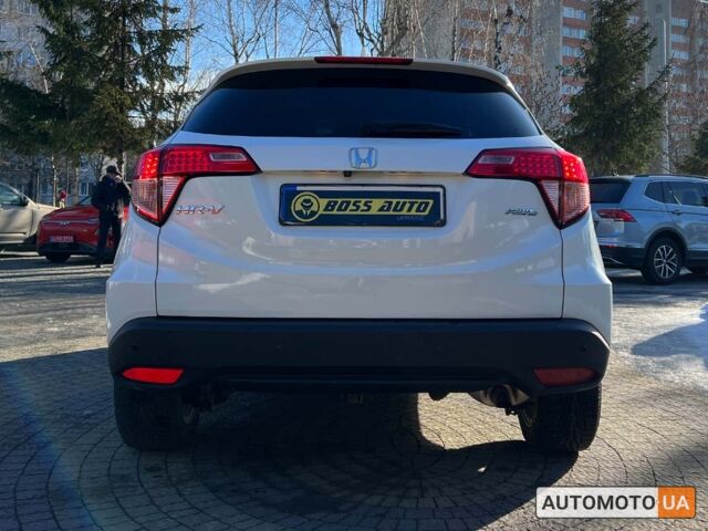 Білий Хонда ХРВ, об'ємом двигуна 1.8 л та пробігом 138 тис. км за 16800 $, фото 5 на Automoto.ua