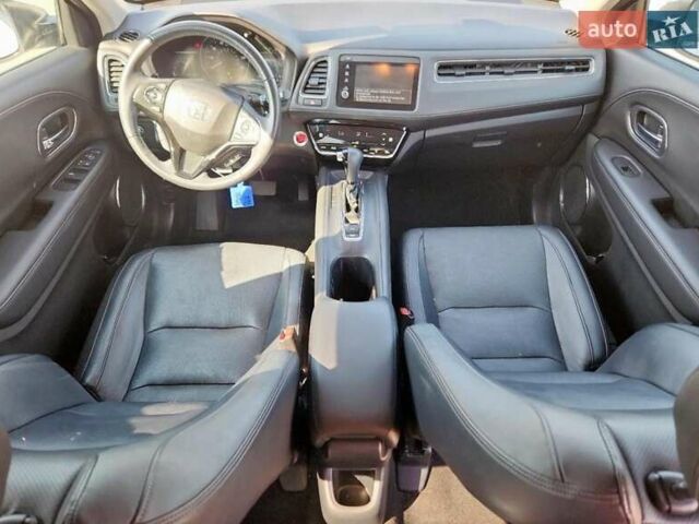 Білий Хонда ХРВ, об'ємом двигуна 1.8 л та пробігом 160 тис. км за 3800 $, фото 6 на Automoto.ua