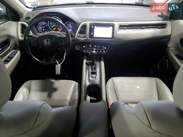 Белый Хонда ХРВ, объемом двигателя 1.8 л и пробегом 62 тыс. км за 3000 $, фото 7 на Automoto.ua