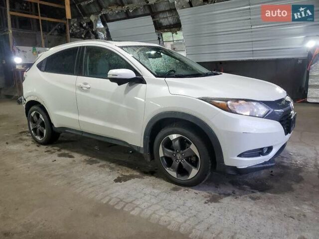 Белый Хонда ХРВ, объемом двигателя 1.8 л и пробегом 62 тыс. км за 3000 $, фото 3 на Automoto.ua