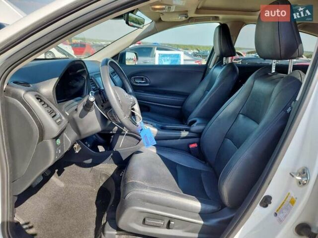 Білий Хонда ХРВ, об'ємом двигуна 1.8 л та пробігом 160 тис. км за 3800 $, фото 7 на Automoto.ua