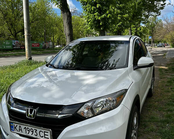 Белый Хонда ХРВ, объемом двигателя 1.8 л и пробегом 85 тыс. км за 18500 $, фото 12 на Automoto.ua