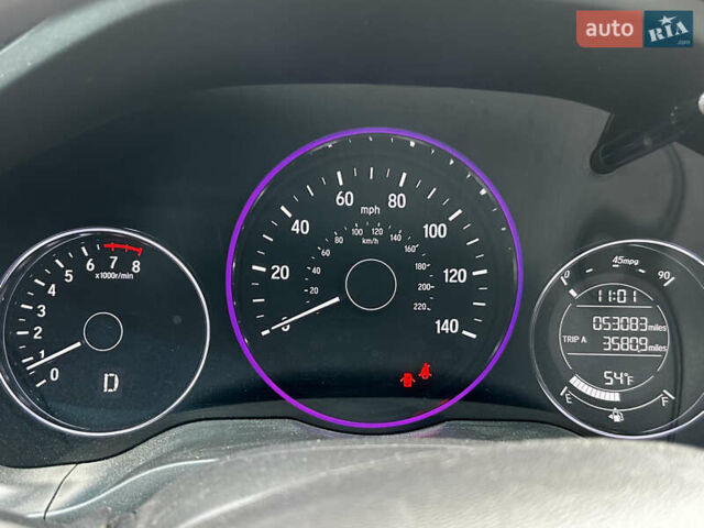 Белый Хонда ХРВ, объемом двигателя 1.8 л и пробегом 85 тыс. км за 18500 $, фото 8 на Automoto.ua