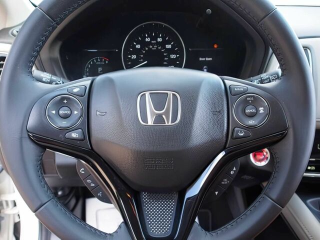 Белый Хонда ХРВ, объемом двигателя 1.8 л и пробегом 37 тыс. км за 8000 $, фото 10 на Automoto.ua