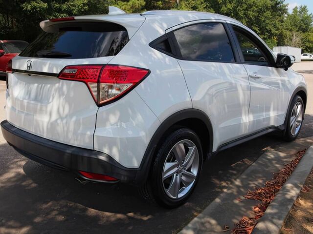 Белый Хонда ХРВ, объемом двигателя 1.8 л и пробегом 37 тыс. км за 8000 $, фото 4 на Automoto.ua