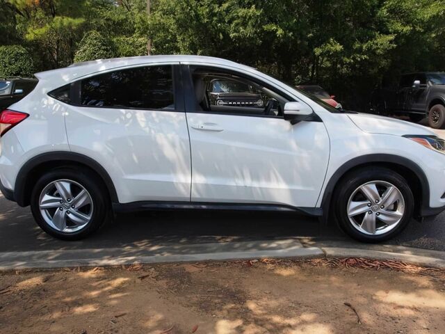 Белый Хонда ХРВ, объемом двигателя 1.8 л и пробегом 37 тыс. км за 8000 $, фото 7 на Automoto.ua