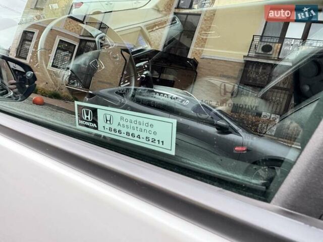 Белый Хонда ХРВ, объемом двигателя 1.8 л и пробегом 67 тыс. км за 17600 $, фото 17 на Automoto.ua